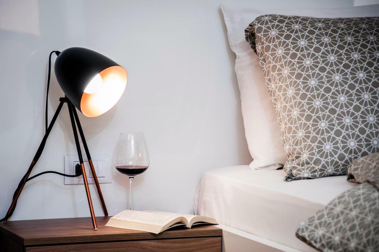 Apartments Vincero ロヴィニ エクステリア 写真