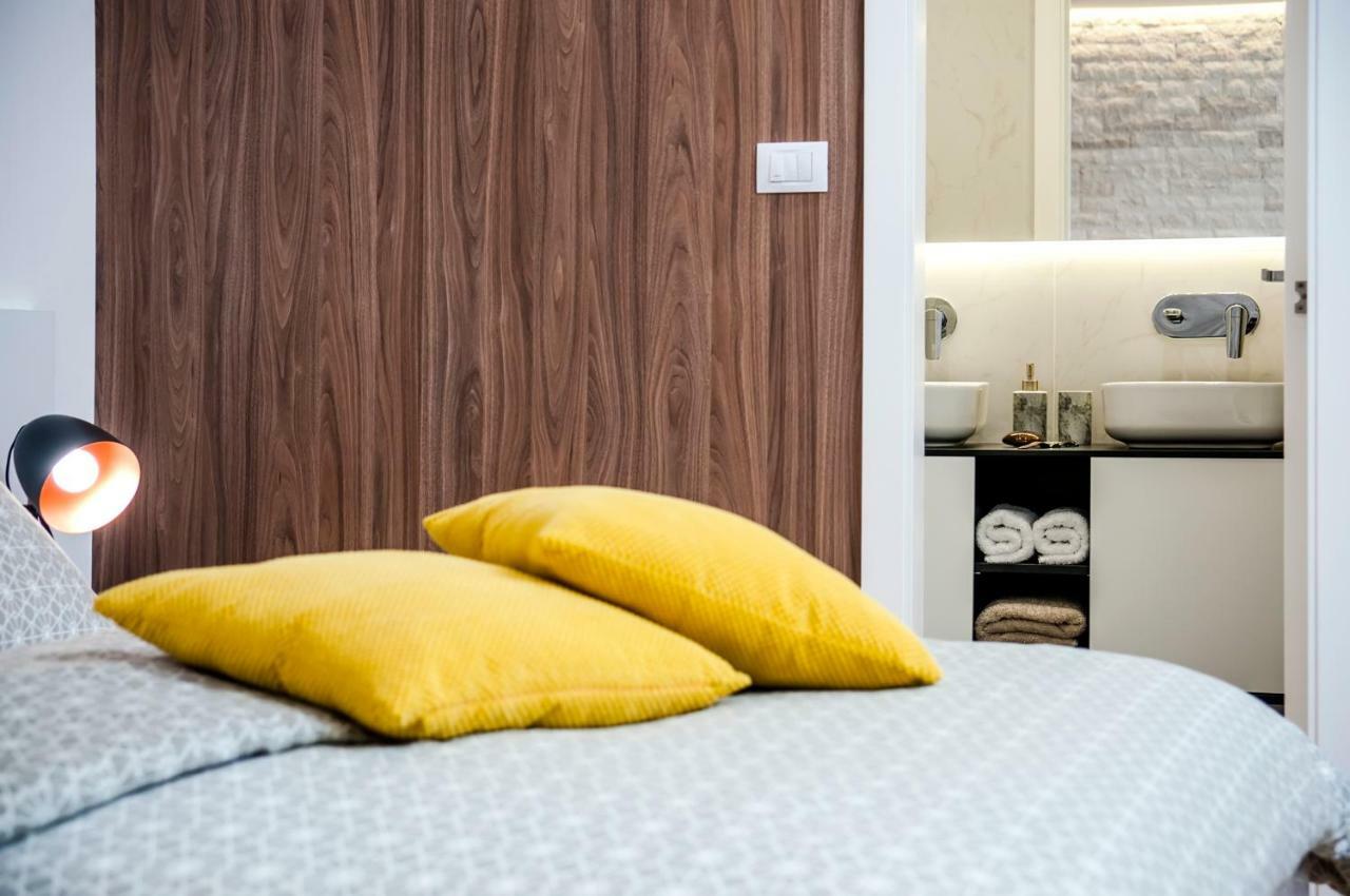 Apartments Vincero ロヴィニ エクステリア 写真